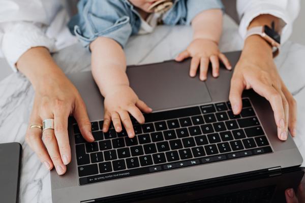 Women's Rights for Childcare in Saudi Labor Law