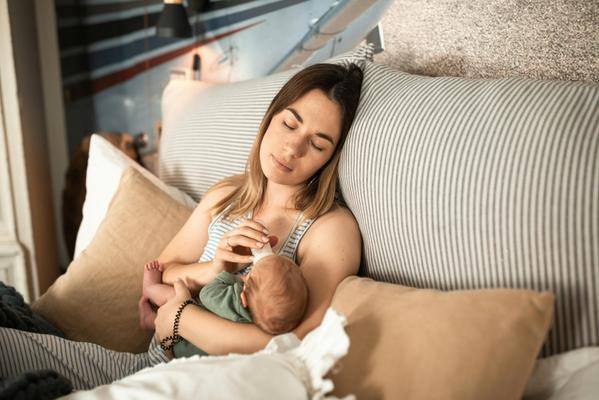 Causes of Postpartum discharges (Lochia) and How to Manage It