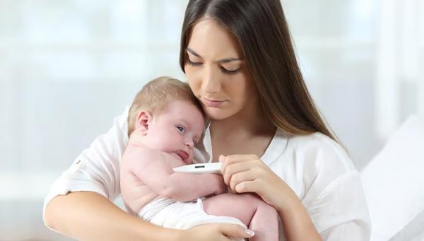 What is the psychological and emotional impact on a mother when her infant experiences health complications?